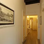 Piazzetta De' Monti Affittacamere 4*