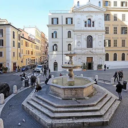 Piazzetta De' Monti בית הארחה 4*