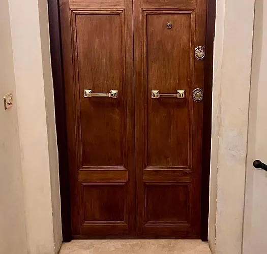 皮亚泽塔德蒙蒂套房旅馆 招待所 4*