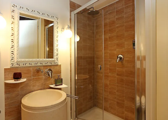 皮亚泽塔德蒙蒂套房旅馆 罗马