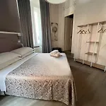 Piazzetta De' Monti Гостевой дом