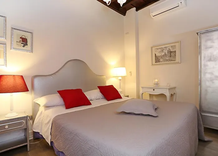 Piazzetta De' Monti Pensjonat